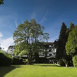 La Prairie Hotel 4*