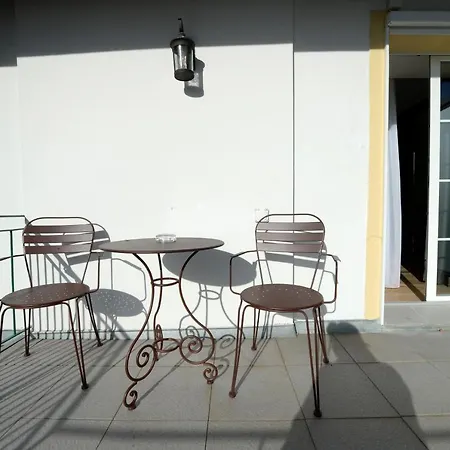 La Prairie Hotell 4*